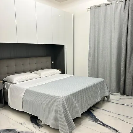 Front Sea Luxury Lejlighed Lido di Ostia
