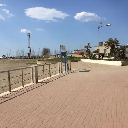 Front Sea Luxury