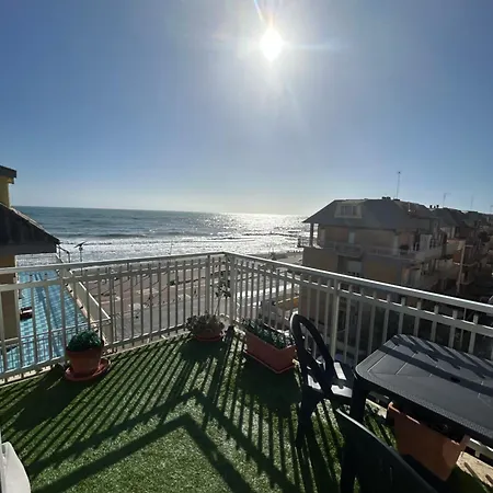 Front Sea Luxury